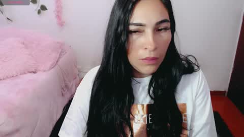 Snapshot of luna_lgomez chatting on March 6, 11:14 am luna online show from March 6, 11:14 am