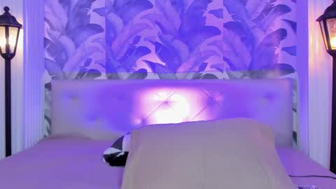 Luna Morgan online show from December 18, 3:44 am