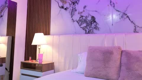  A M M Y  online show from October 11, 11:36 am