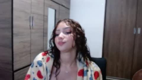 lunaa_sub online show from December 17, 9:41 pm