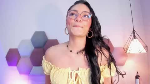 Luna Aspen online show from February 26, 6:29 pm