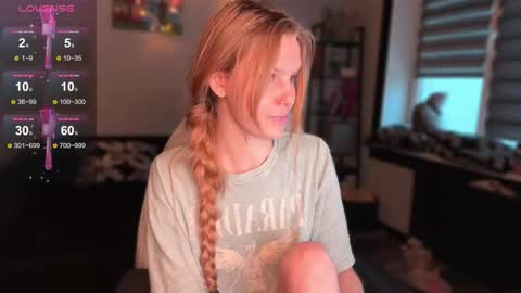 Britney online show from February 7, 6:17 am