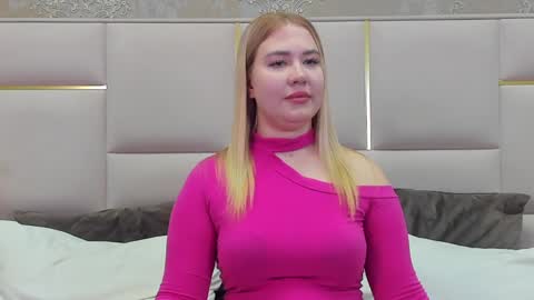 LunaHouston online show from February 2, 9:08 am