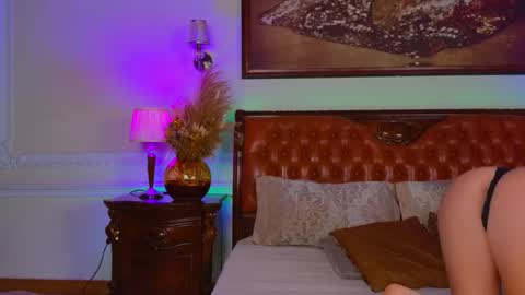 Luna Rishi online show from November 20, 6:14 am