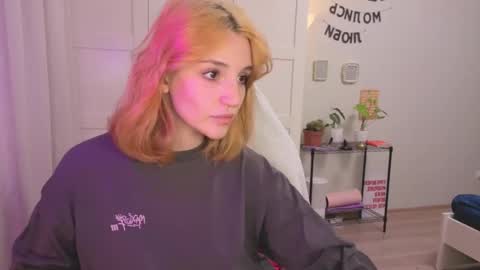 Kate online show from January 17, 3:08 pm