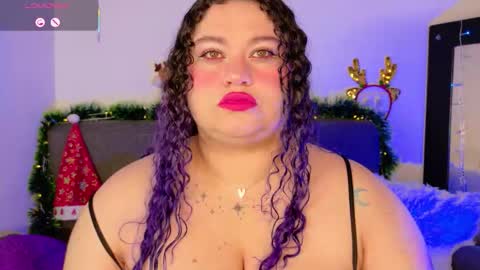 L U N I T A  online show from December 2, 3:52 am