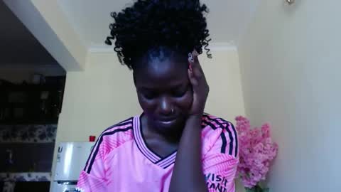 luo_queen online show from March 2, 9:38 am