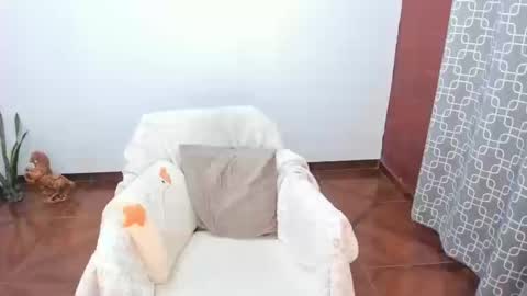 PAULINA online show from October 17, 6:44 pm