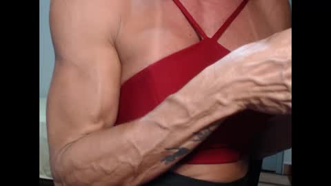 lusexyhot online show from February 17, 2:00 am