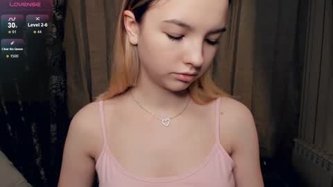 Isabel online show from January 16, 7:10 pm