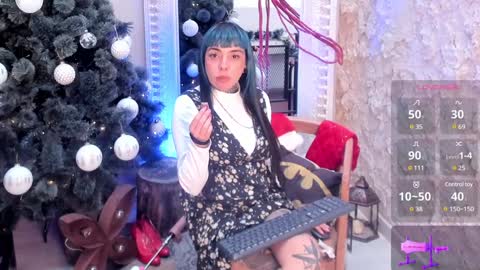 Snapshot of luxifer_666 chatting on December 24, 4:30 pm Luxifer  online show from December 24, 4:30 pm