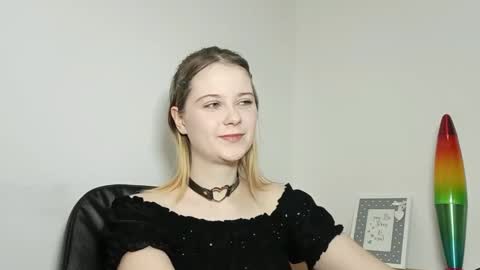 Lydia online show from September 25, 6:17 pm