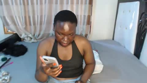 Snapshot of lyiajee chatting on October 19, 9:11 am lyiajee online show from October 19, 9:11 am