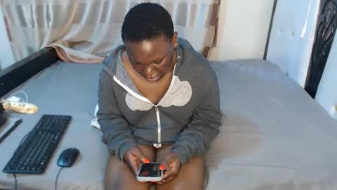 Snapshot of lyiajee chatting on October 21, 7:34 am lyiajee online show from October 21, 7:34 am