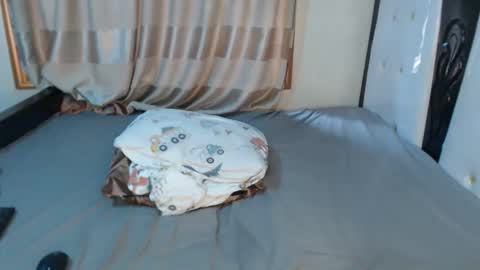 Snapshot of lyiajee chatting on October 24, 9:05 am lyiajee online show from October 24, 9:05 am