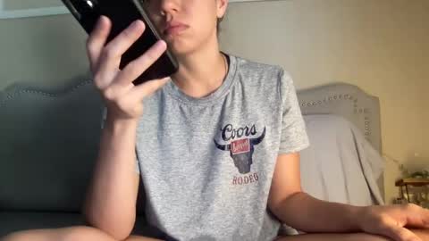 Olivia online show from March 9, 3:38 pm