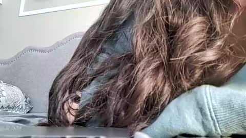 Olivia online show from January 3, 5:53 pm