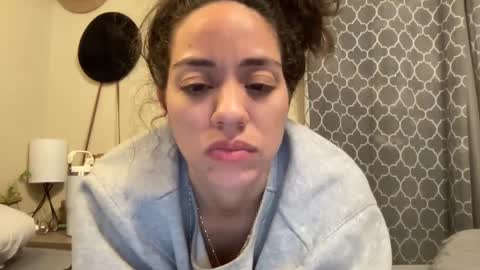 Olivia online show from March 2, 3:02 am