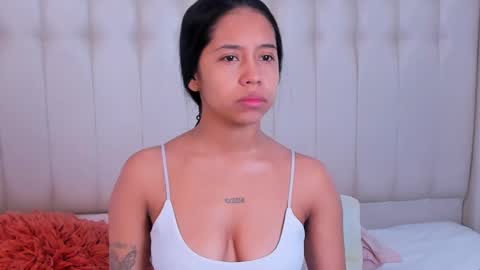 Lyn online show from November 3, 11:36 am