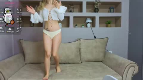 Lynn online show from November 14, 4:29 pm