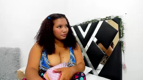 macarenaawills online show from December 21, 6:11 pm