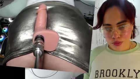 macarenitaa online show from November 24, 10:50 am