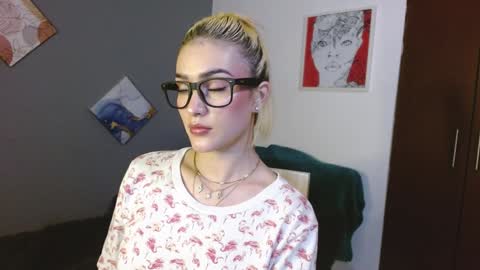 Noah Askew online show from December 7, 7:49 am