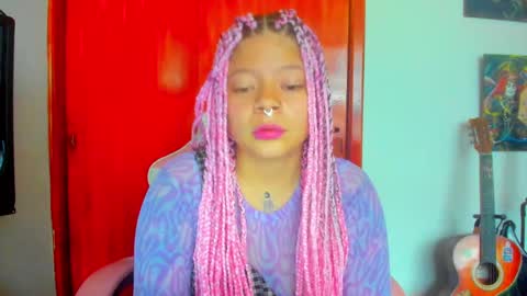 Snapshot of madam_sativa chatting on September 16, 6:38 pm di online show from September 16, 6:38 pm