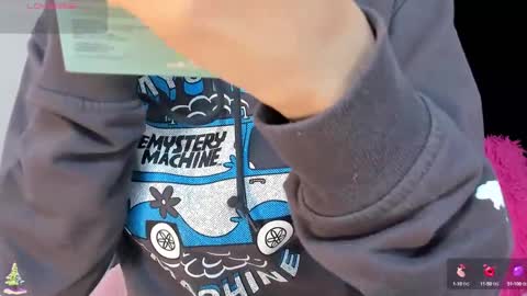 Madelin Clerk online show from December 27, 2:01 pm