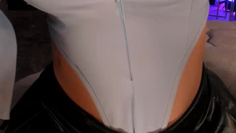 Snapshot of madelinefox_ chatting on September 25, 12:37 pm Madeline online show from September 25, 12:37 pm