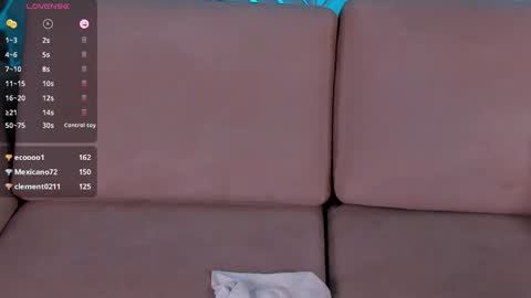 Snapshot of madelinefox_ chatting on February 2, 8:41 pm Madeline online show from February 2, 8:41 pm