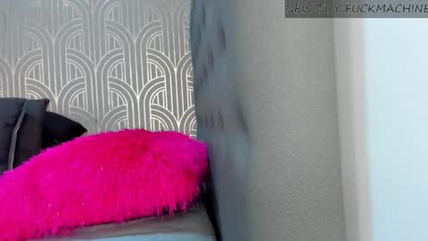   online show from March 11, 2:10 am