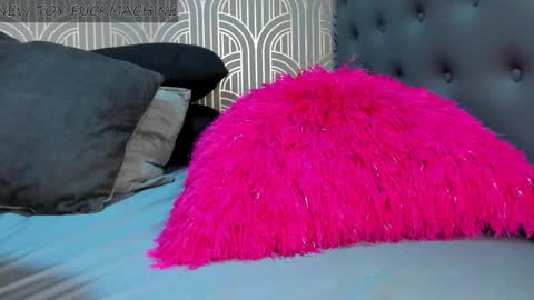   online show from January 30, 11:24 pm