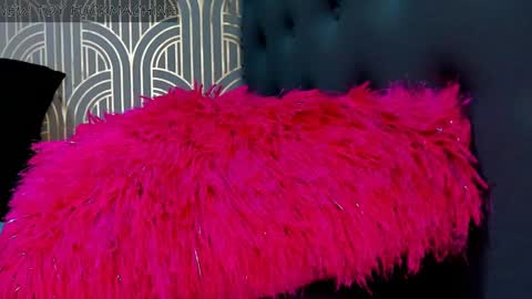   online show from January 5, 12:42 am