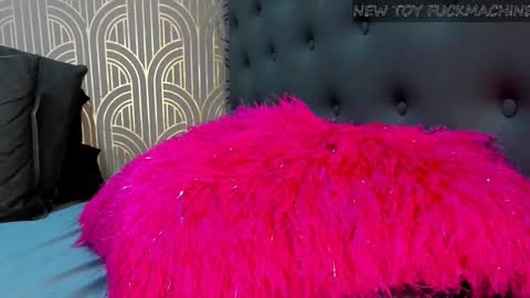   online show from March 12, 1:25 am