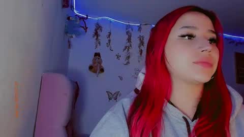 Snapshot of madison_x17 chatting on January 25, 2:37 am madso x17 online show from January 25, 2:37 am