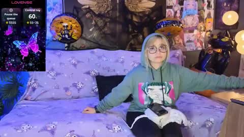 mafecosecret online show from October 19, 4:03 am