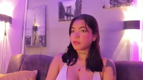 Maggie online show from October 10, 2:11 pm