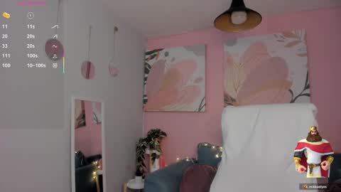   online show from December 22, 9:07 pm