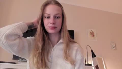 Alice  online show from March 8, 11:45 am