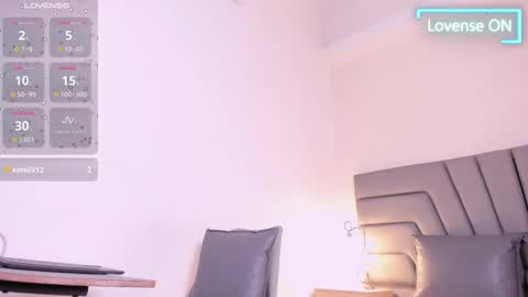 maia_520 online show from September 29, 6:57 pm