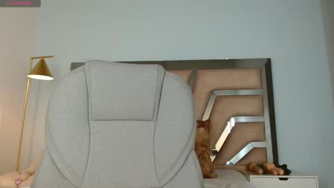 Maia Charris online show from October 16, 8:55 pm