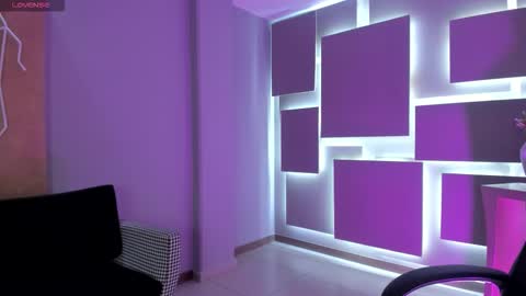  Maia  online show from October 22, 7:41 pm