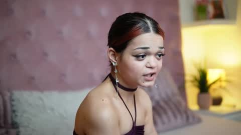  Maia  online show from February 7, 8:56 pm