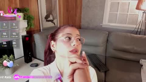 Snapshot of maiia_cute chatting on October 8, 2:49 am Maiia Cute  online show from October 8, 2:49 am