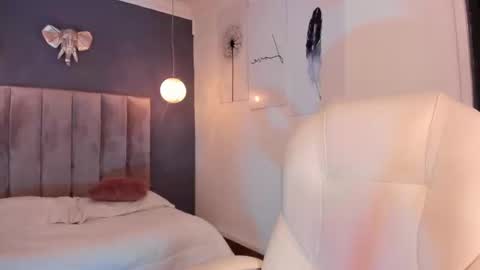  Mait  online show from December 24, 12:00 pm