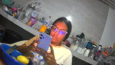 maite2020 online show from December 26, 11:46 pm