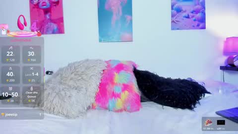 mai  online show from September 24, 7:46 pm