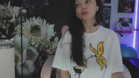 MakiyahBelle online show from November 27, 10:18 am