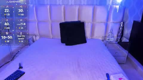 malaaiikaa online show from December 26, 8:21 pm